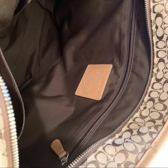 ♦️𝗦𝗢𝗟𝗗♦️ VTG coach large shoulder tote bag - Picture 13 of 16